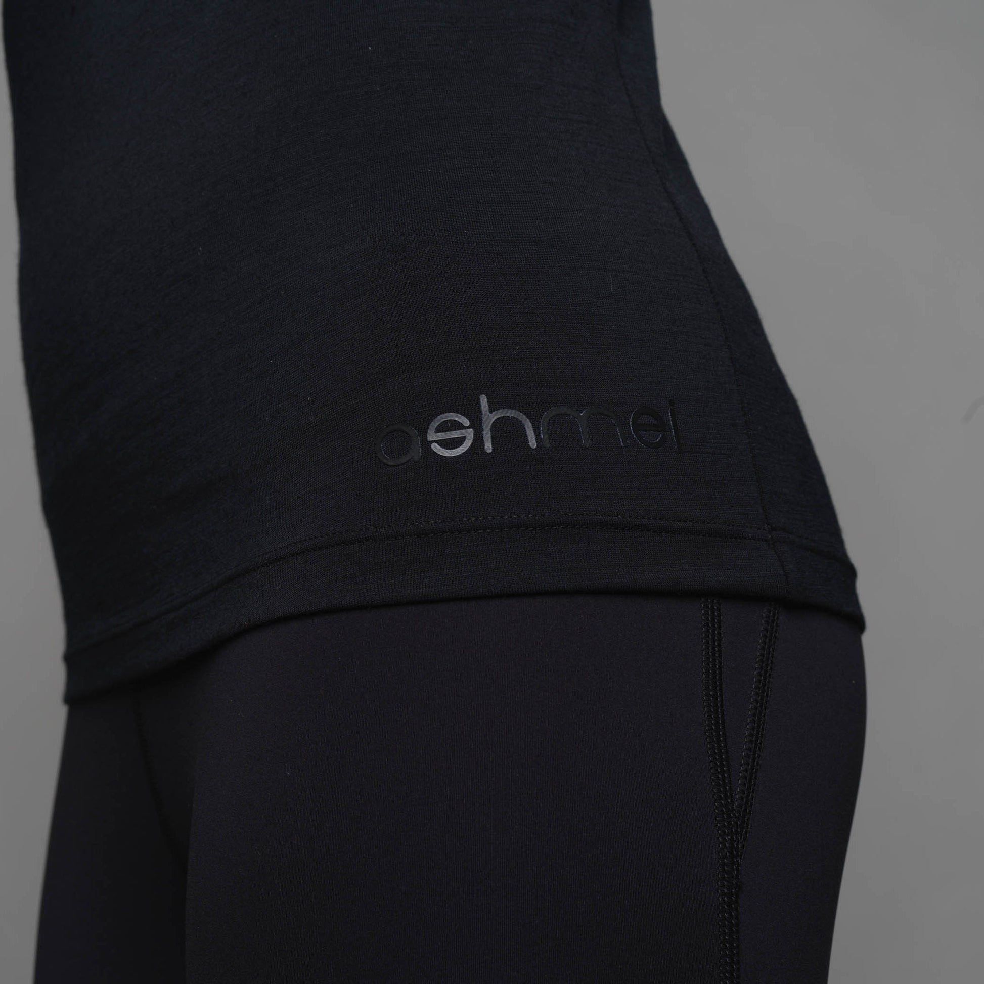 Women's Long Sleeve Merino Baselayer - ashmei
