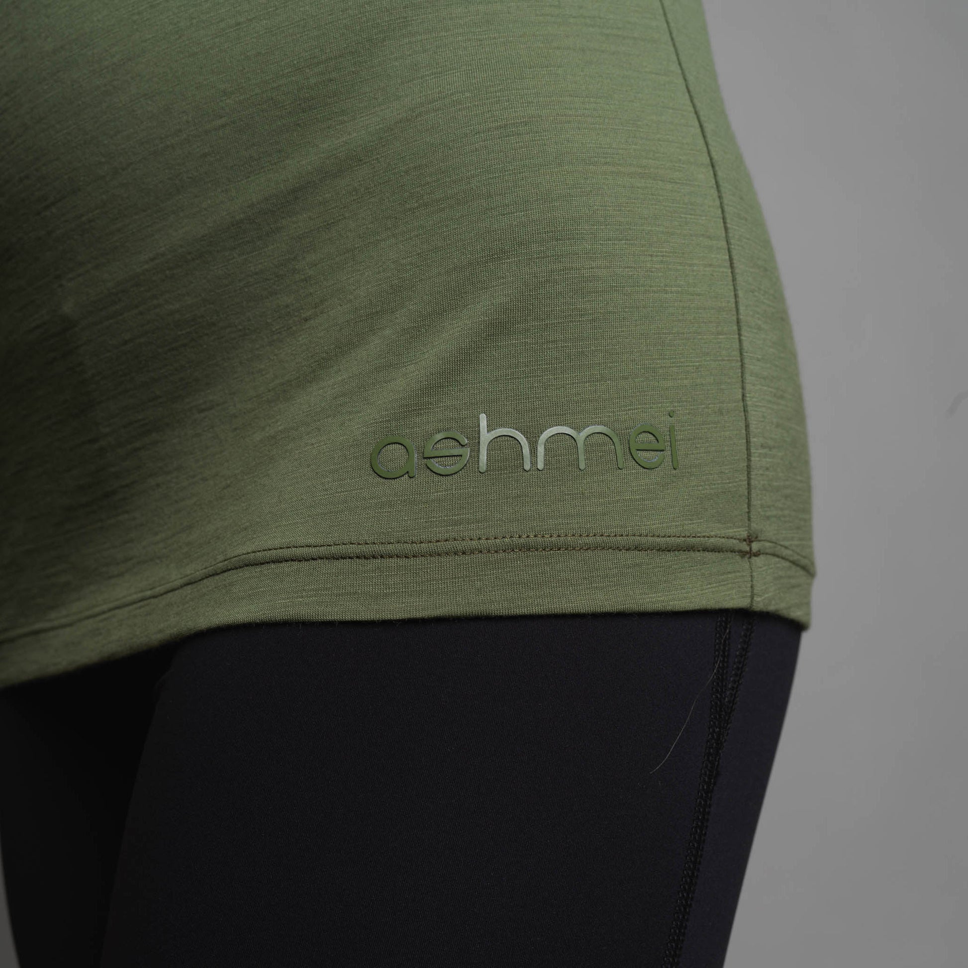 Women's Long Sleeve Merino Baselayer - ashmei